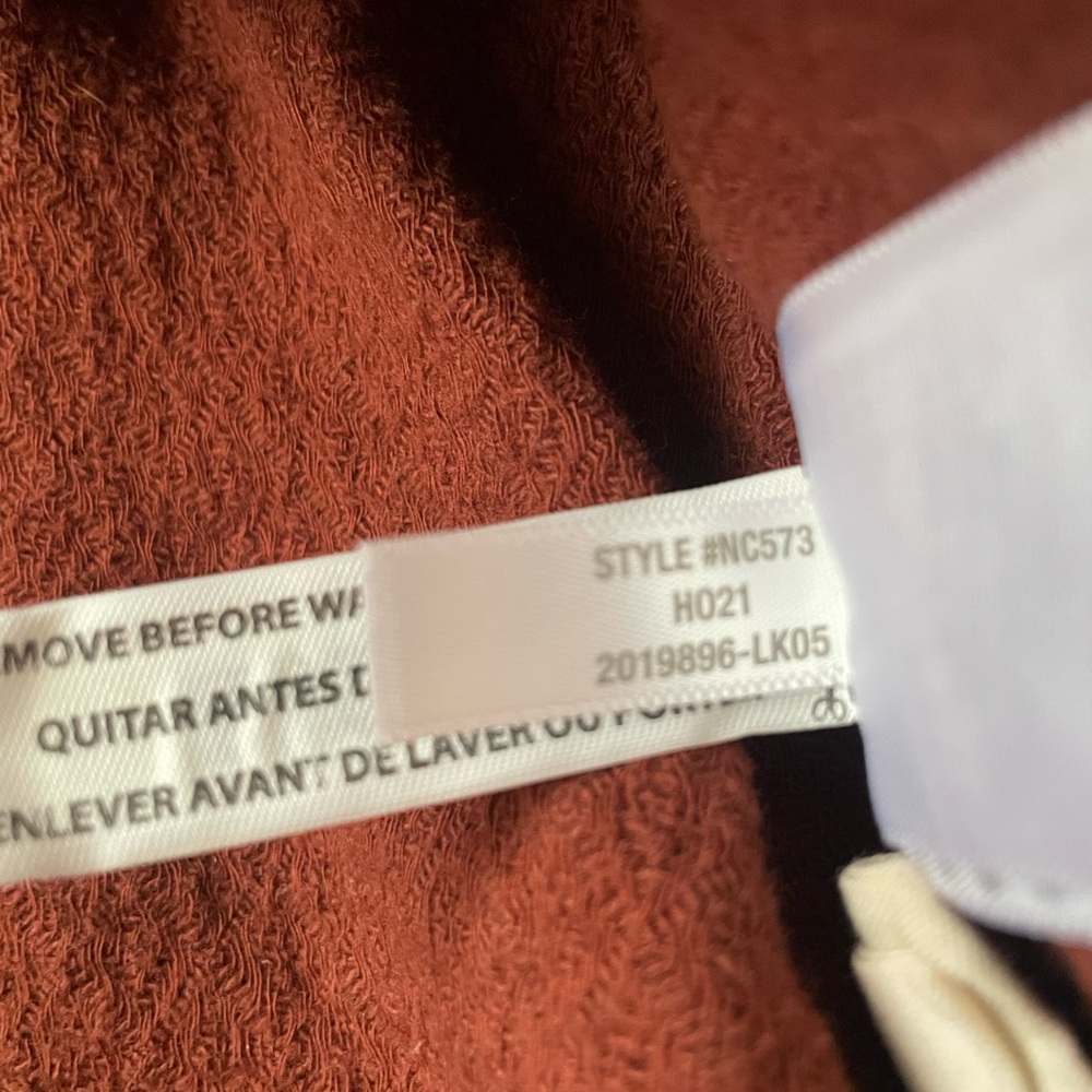 Madewell Women's Textured Burgundy Blazer - Picture 5 of 8